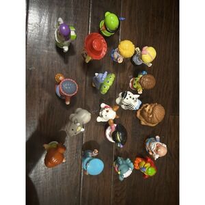 Lot Of 18 Little People Noah Animals Toy Story Paint Chipped